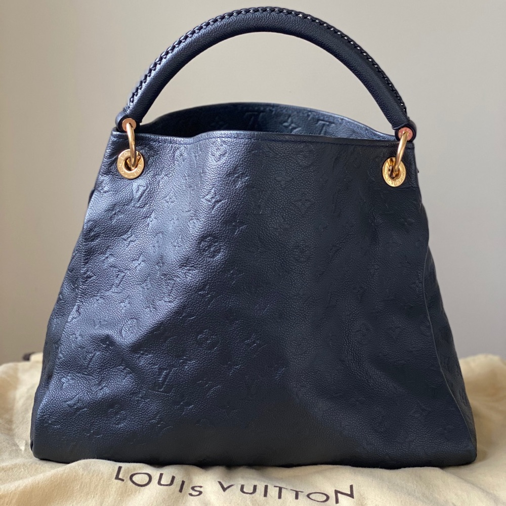 SOLD Louis Vuitton Artsy MM Empreinte Leather Bag - Picture 2 of 8